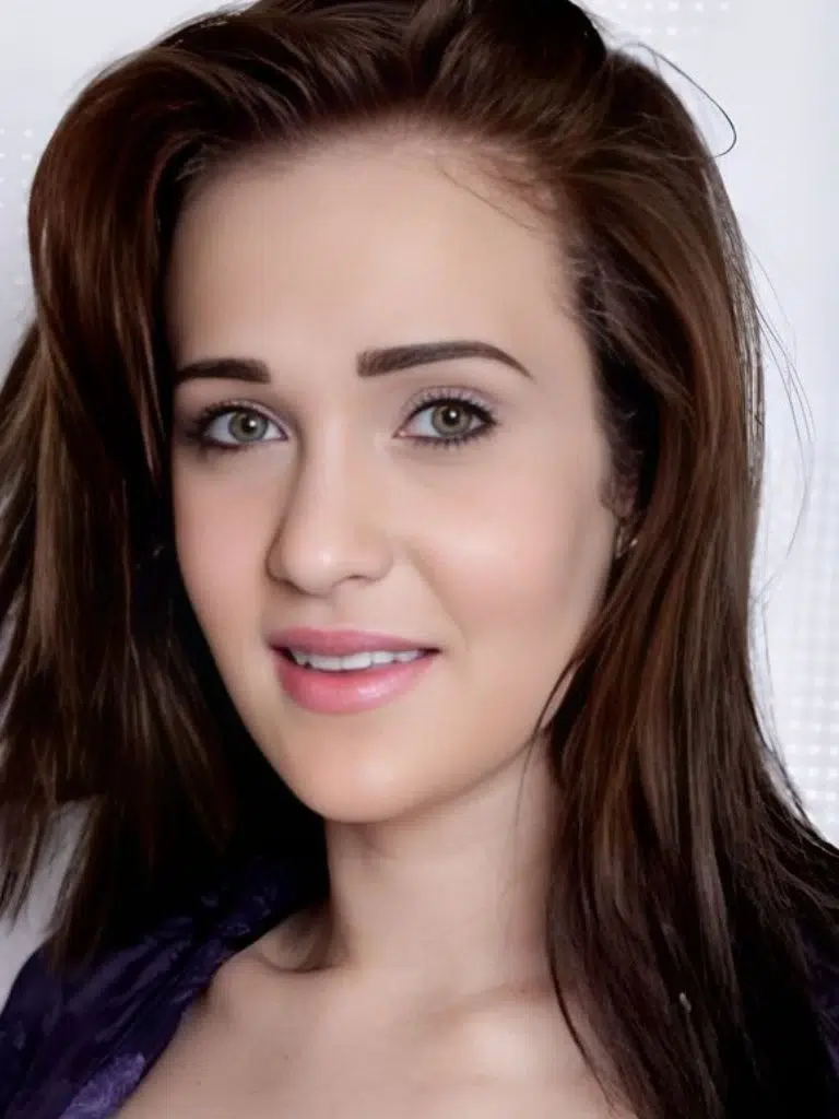 Peyton Robbie Biography: Wiki, Age, Career, Height, Weight, Boyfriend, Net Worth & More